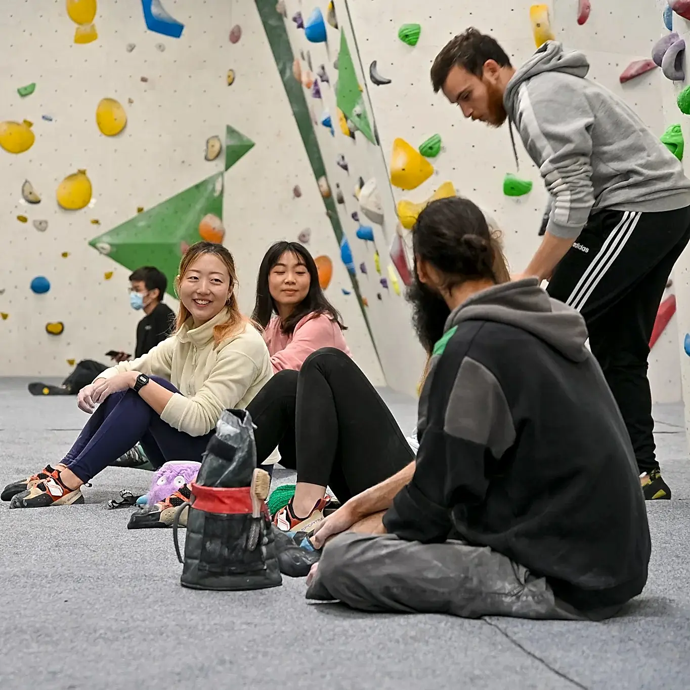 Bouldering Basics session at RavensWall