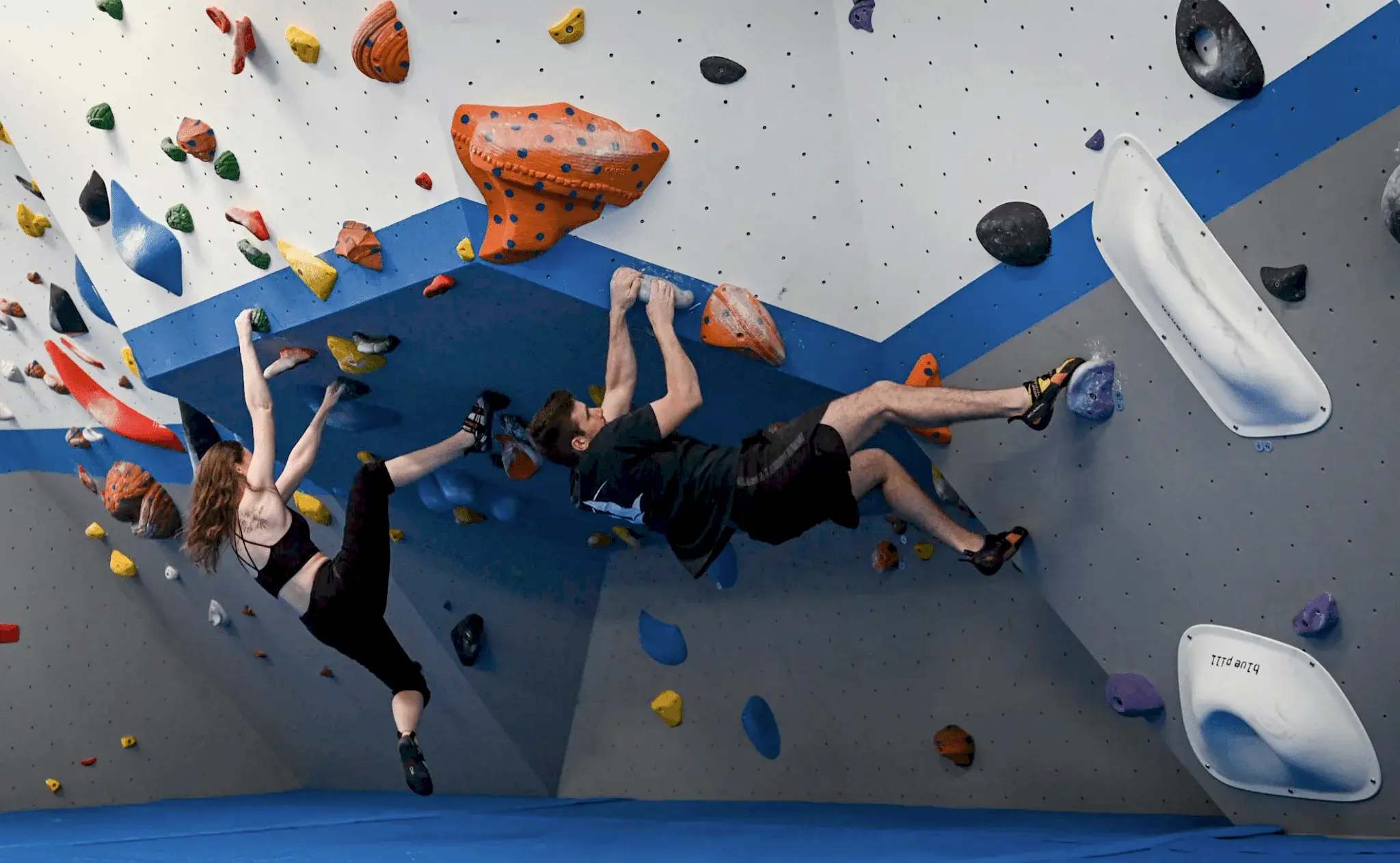 climbing at vauxwall west